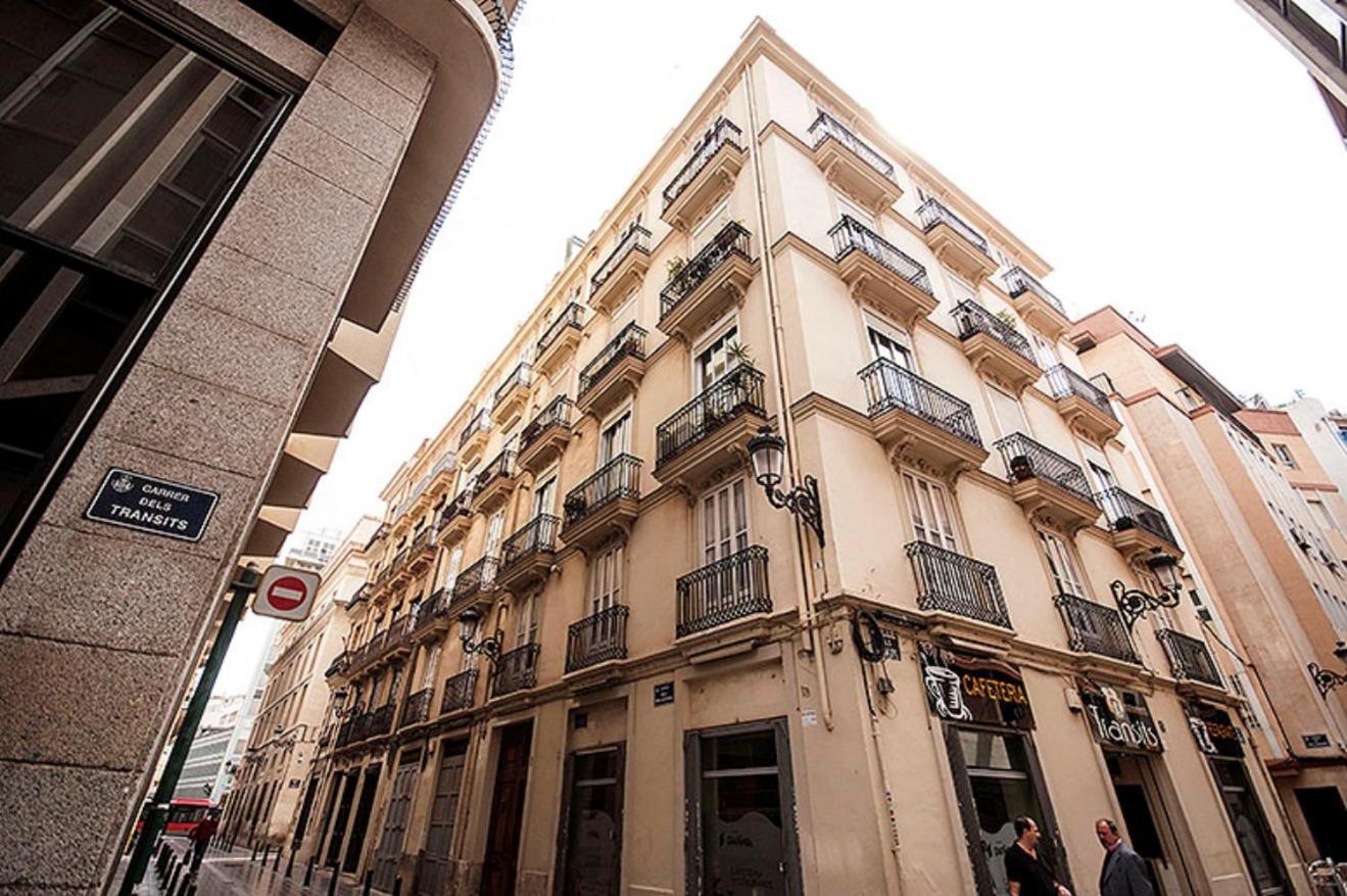 Beds & Breaks Danna Apartment Valencia Exterior foto